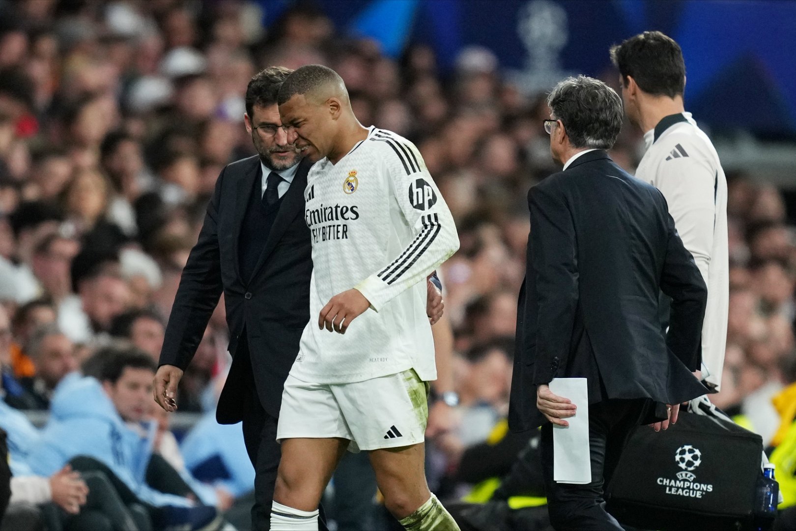 雷速体育-关于姆巴佩连续十五场比赛得分超过势不可挡，FPX挑战极限！的信息